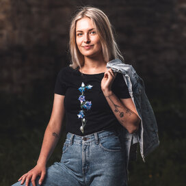 Dámské  tričko Fialové květiny