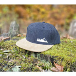 Kšiltovka Stromy a hory, semiš černá