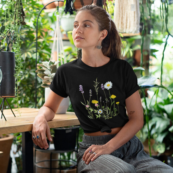 Dámske tričko  púpava v prírode - baner pupava