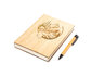 Osobní dotek pro tvé myšlenky - vyryté drevené zápisník